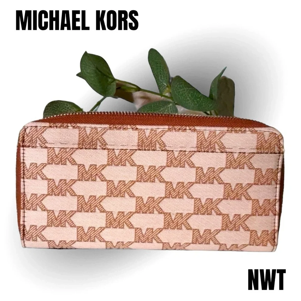 MICHAEL KORS ZIP AROUND WALLET NWT FABRIC EXTERIOR MK LOGO PRINT